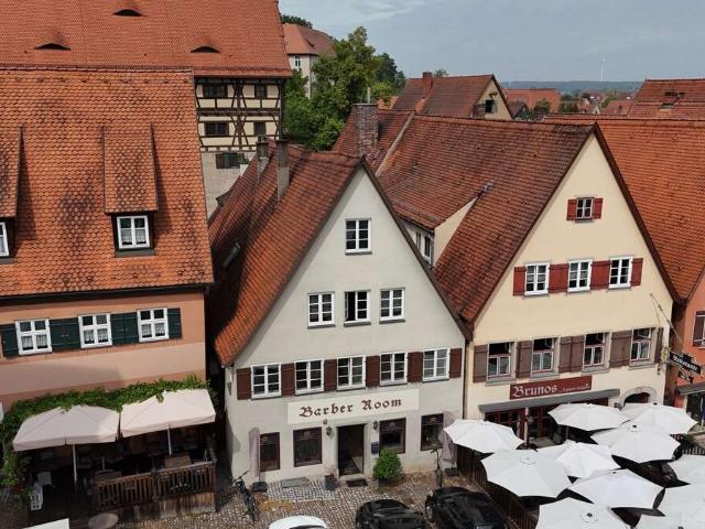 Historisches Juwel mit Top Rendite: Zwei exklusive Premium Apartments in Dinkelsbühl Altstadt