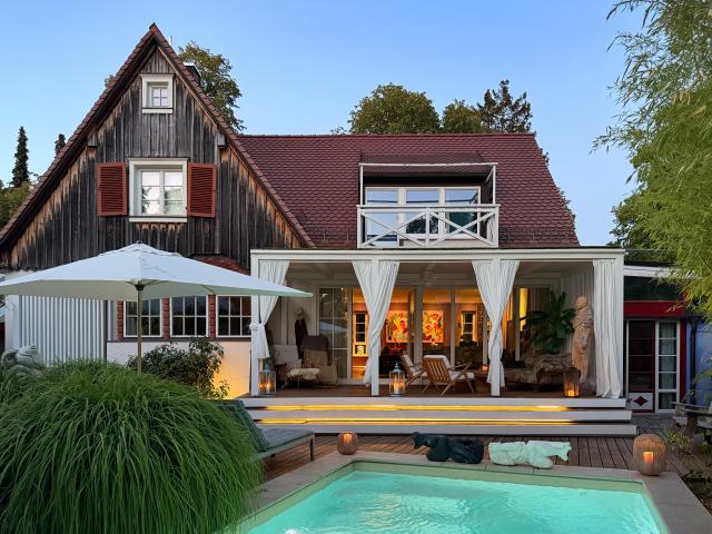 Historisches Juwel von 1913 an der Blutenburg mit Pool und Atelierhaus
