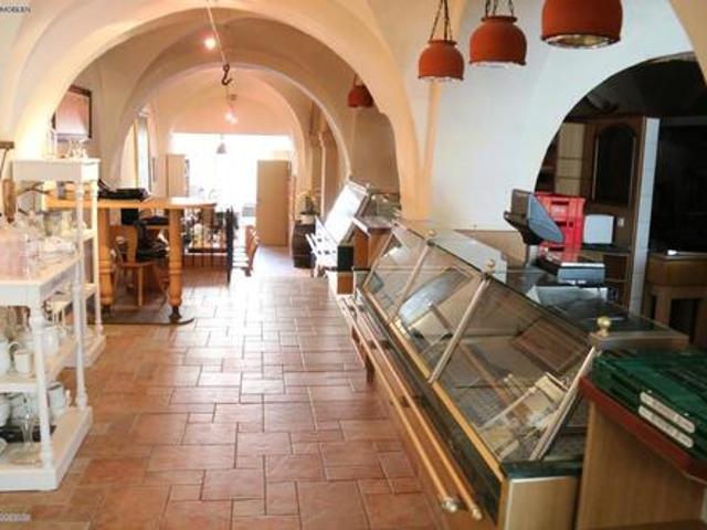Historisches Ladenlokal direkt am Geraer Markt mit hoher Passantenfrequenz!