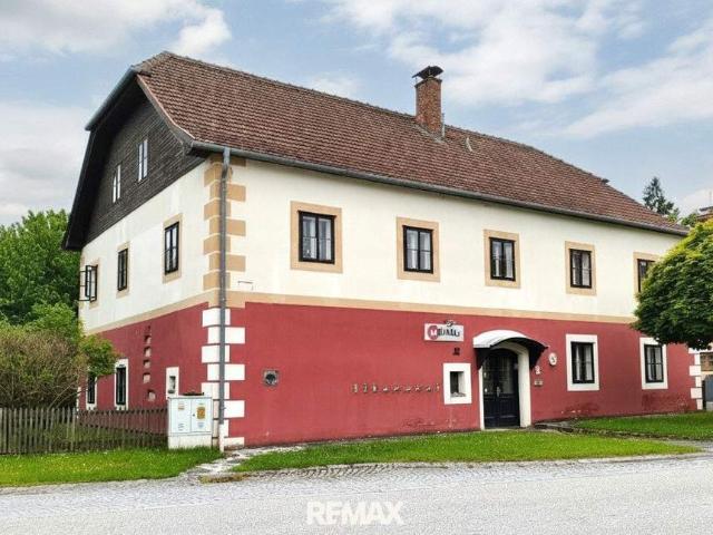 Historisches Landhaus in Niedernondorf Garage & Garten