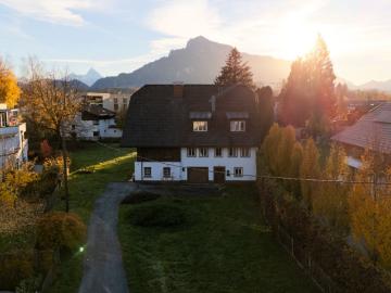 Historisches Landhaus mit Panoramablick – außergewöhnliche Liegenschaft in Salzburg Aigen