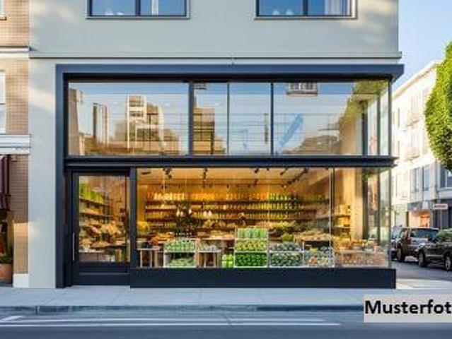 Historisches Mehrfamilienhaus mit 9 Wohnungen und Gewerbeeinheit