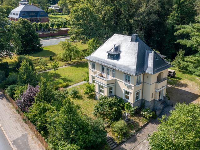 Historisches Schmuckstück in Gera Debschwitz – Werden Sie der neue Eigentümer!