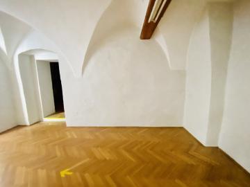 Historisches Stadthaus mit Charme & vermieteter Gastronomie in Bestlage