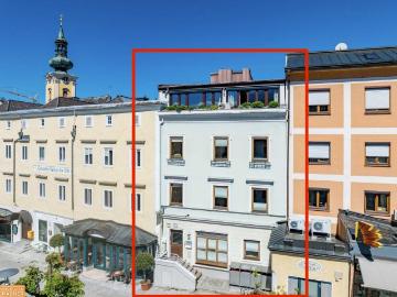 Historisches Stadthaus am Marktplatz – Zinshaus mit Substanz & Perspektive