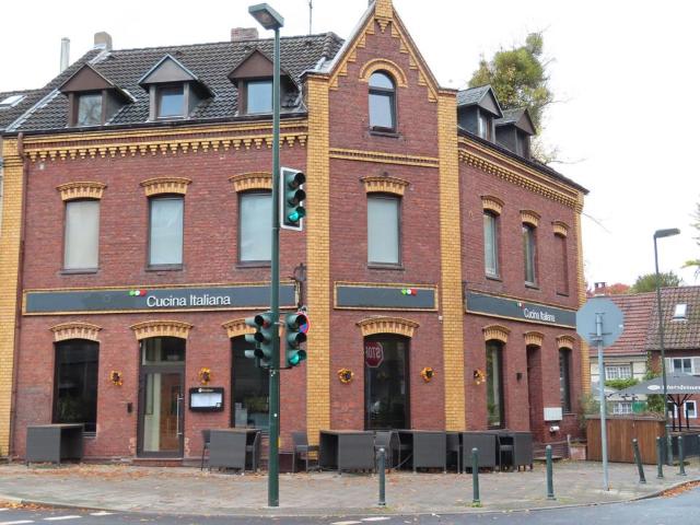 Historisches Wohn und Geschäftshaus