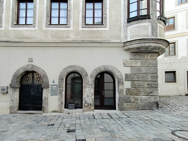 HISTORISCHES WOHN UND GESCHÄFTSHAUS IM HERZEN DES STEYRER KÜNSTLERVIERTELS