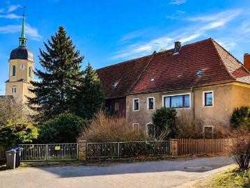 Historisches Verwaltergebäude mit Scheunenteil, Kreuzgewölbe und über 1.000 m² Nutzfläche!
