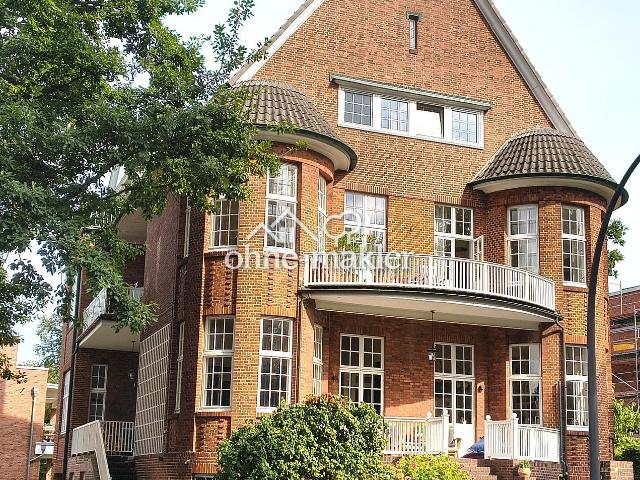 Historisches Villenjuwel – Exklusive und sanierte Eigentumswohnung im Bergedorfer Villenviertel