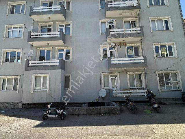 Hisar Gayrimenkulden Yılmaz Yapı Koop. Ara Kat Bakımlı Daire