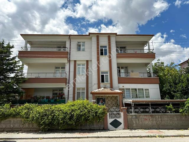 Hisar Mah.de Tek Daire Fiyatına 3 Katlı Komple Satılık Bina