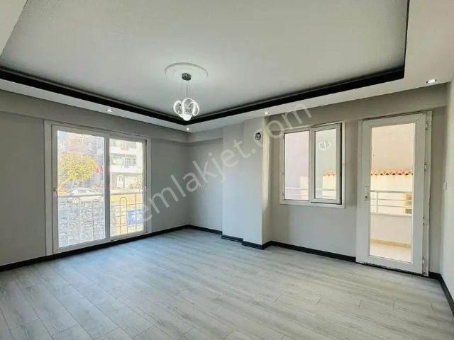 Hisar mah.satılık 2+1 Ayrı Mutfak Daire satıyoruz ️