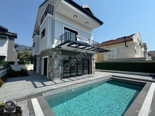 Hisarönü Merkezde 4+1 Sıfır Müstakil Villa Özel Havuzlu
