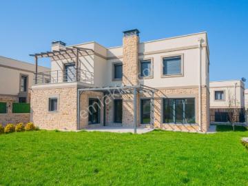 Hisarcık Botanica Villaları Satılık 4.5+1 Köşe Villa