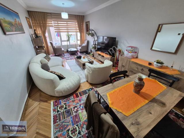 Hisar'dan Ataç 1 Sok. Başında 3+1 Metrajlı Merkezi Lokasyonda