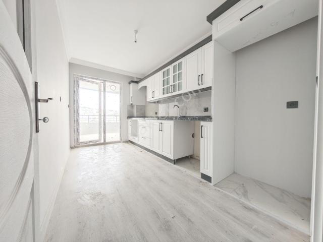 Hisar'dan Şehrin Merkezinde Deniz Mnz. Bulvara Cephe 3+1 Daire