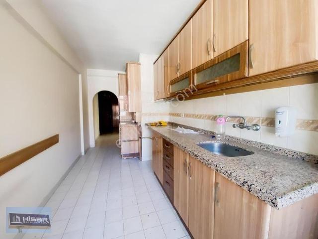 Hisar'dan Full Mobilyalı 3+1 Katda Bağımsız Cadde Üzeri Daire