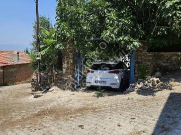 Hisarlık'ta Satılık Dağ Evi