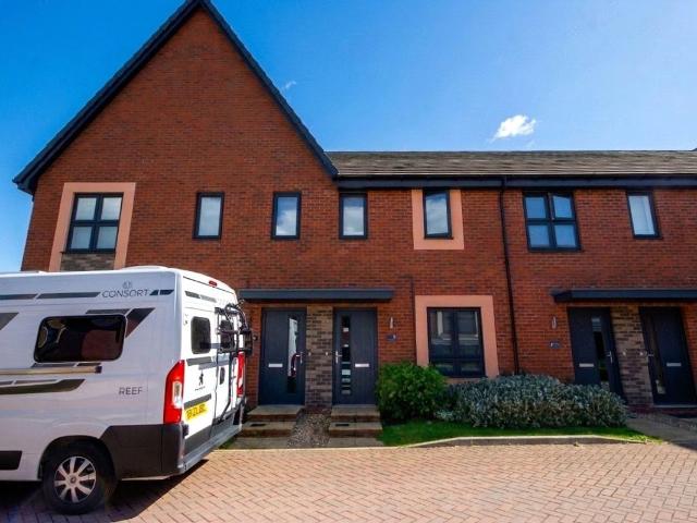 Hiscox Way, Stoke Gifford, Bristol, South Gloucestershire BS34, 1 bed flat to rent, £1,300 pcm | PrimeLocation