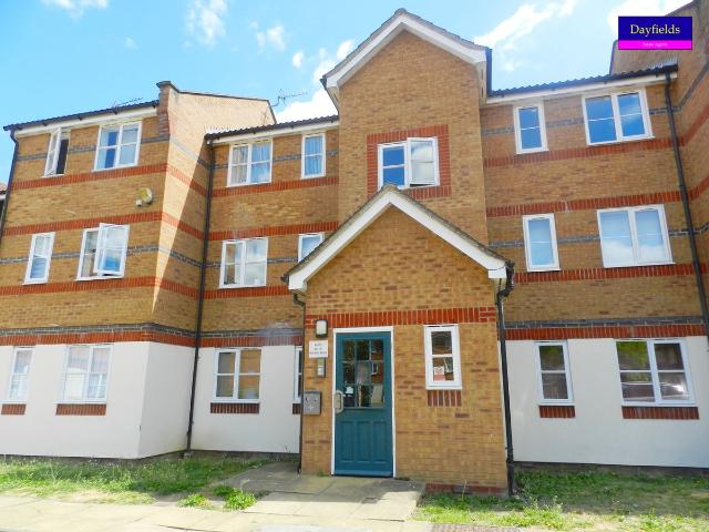 Hispano Mews, Enfield EN3, 1 bed flat to rent, £1,400 pcm | PrimeLocation