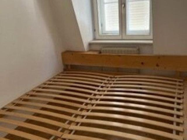 HIT! GÜNSTIG,FREUNDLICH, BEQUEME 2 ZIMMER WOHNUNG IM ZENTRUM !