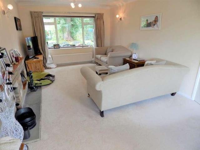 Hitherwood, Cranleigh, GU6