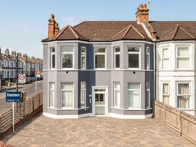 Hither Green Lane, Hither Green Lane SE13, 2 bed flat to rent, £1,750 pcm | PrimeLocation