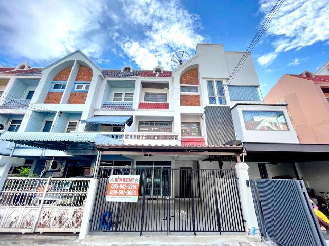 HK0668ให้เช่า ทาวน์เฮ้าส์ 3 ห้องนอนสุทธิสาร อินทามระBTSสะพานควาย∞099 5919,065 9423 Line@sureresidence