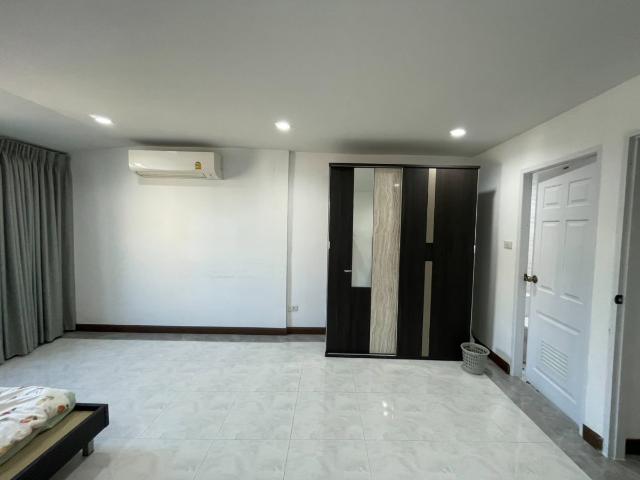 HK0069ทาวน์เฮ้าส์ 2 ห้องนอน ให้เช่าห้วยขวางMRT ห้วยขวาง∞099 5919,065 9423 Line@sureresidence