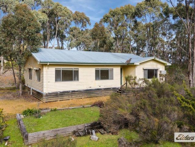 Home on 1 Acre, in a Prestigious Pocket