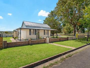 Home on 3,044sqm