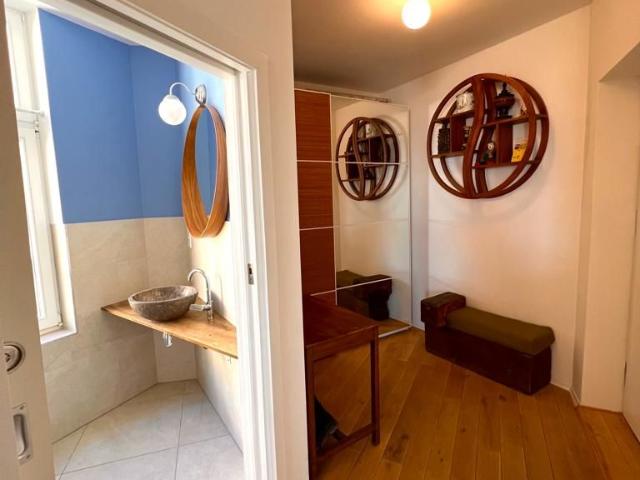 Home above the rooftops of Berlin — Old building charm meets loft feeling, Berlin Amsterdam Apartments for Rent