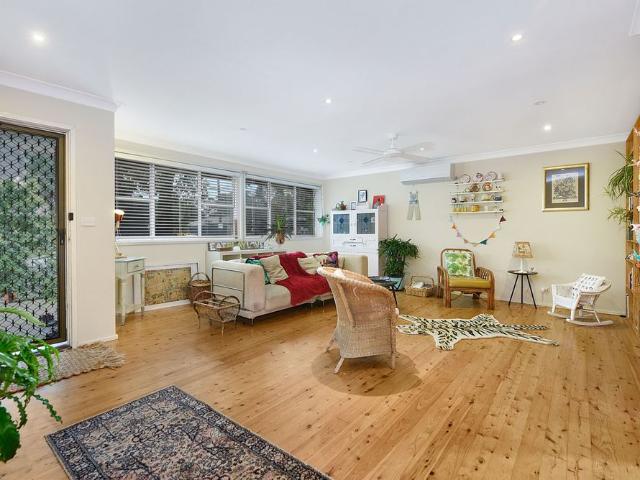 Home Close to the Beach! TO APPLY ONLINE FOR A RENTAL FOLLOW THIS LINK t app.com.au/rwb