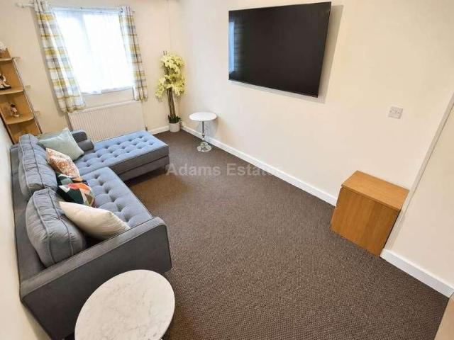 Home Farm Close, Reading, RG2