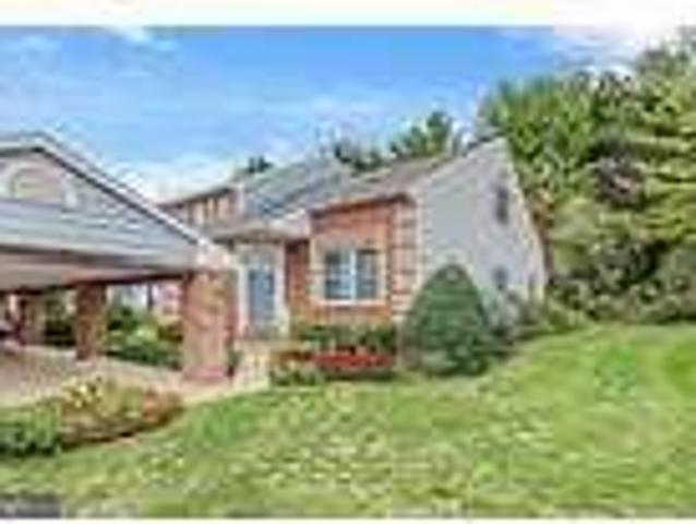 Home For Rent In Mechanicsburg, Pennsylvania