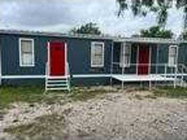 Home For Rent In Orange Grove, Texas