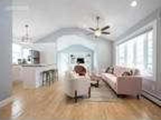 Home For Rent In Aquebogue, New York