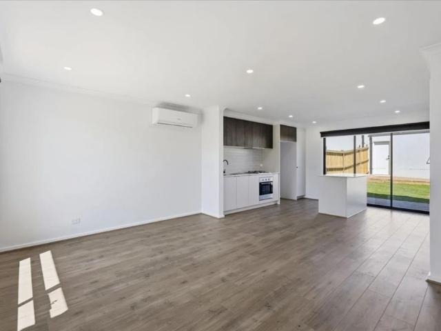 HOME FOR RENT IN BACCHUS MARSH