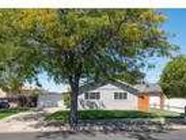 Home For Rent In Belmont, California