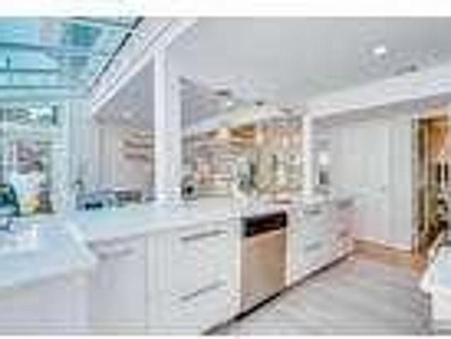 Home For Rent In Bergenfield, New Jersey