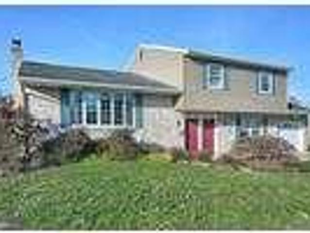 Home For Rent In Camp Hill, Pennsylvania