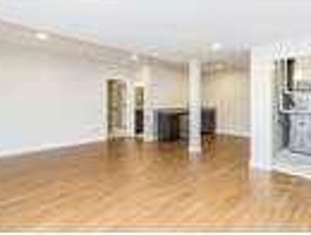 Home For Rent In Countryside, Illinois