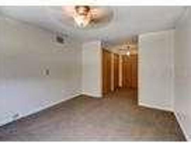 Home For Rent In Deland, Florida