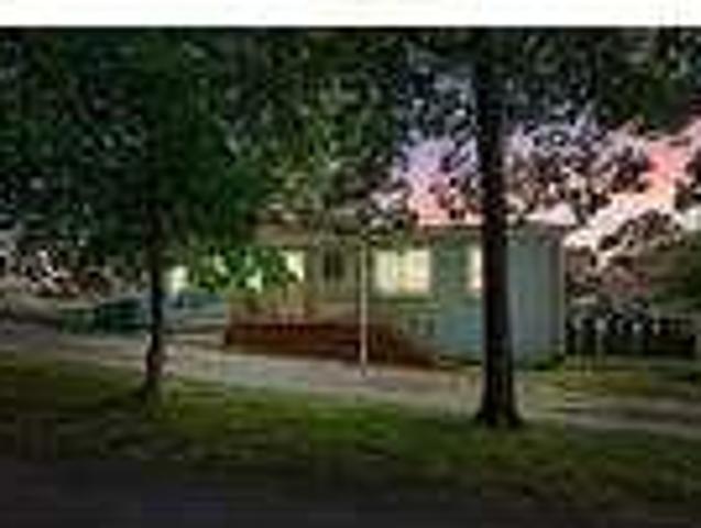 Home For Rent In Fox Lake, Illinois