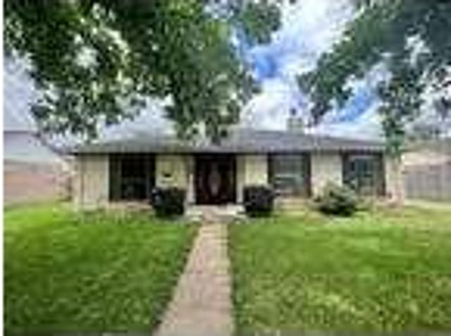 Home For Rent In Friendswood, Texas