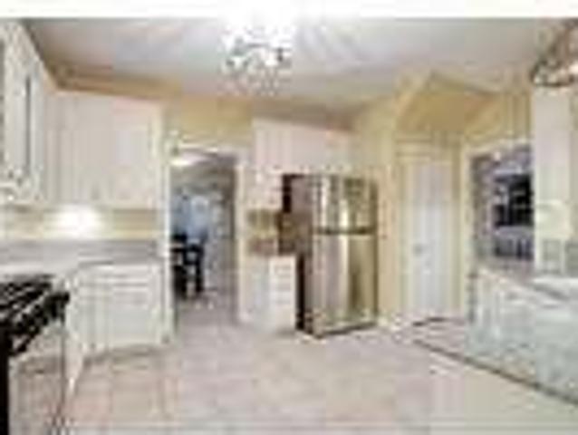 Home For Rent In Friendswood, Texas