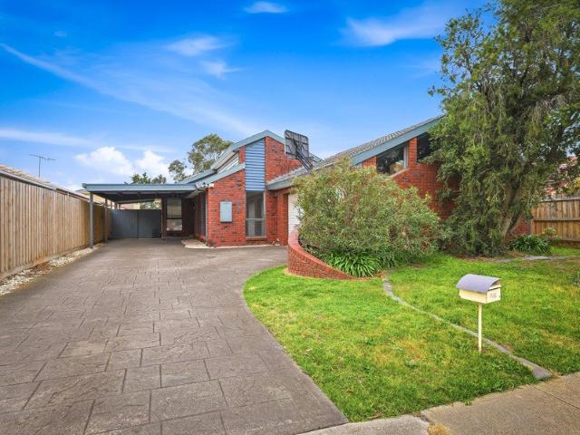 HOME FOR RENT IN HOPPERS CROSSING
