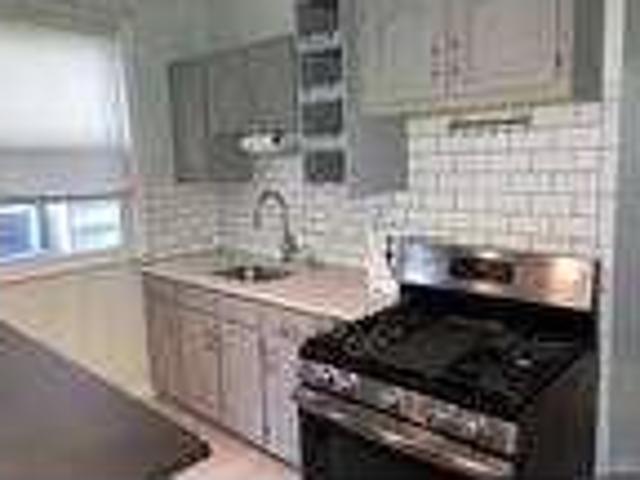 Home For Rent In Kearny, New Jersey