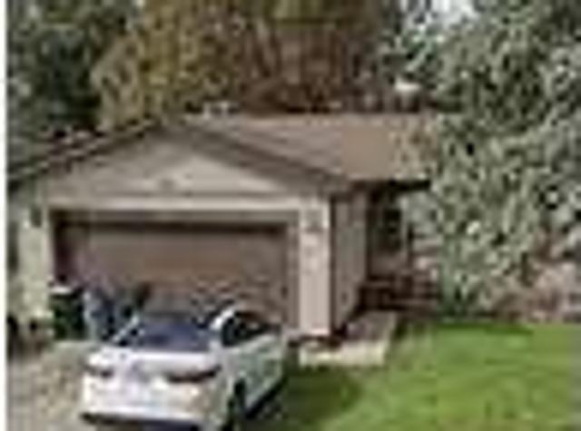 Home For Rent In Lake In The Hills, Illinois