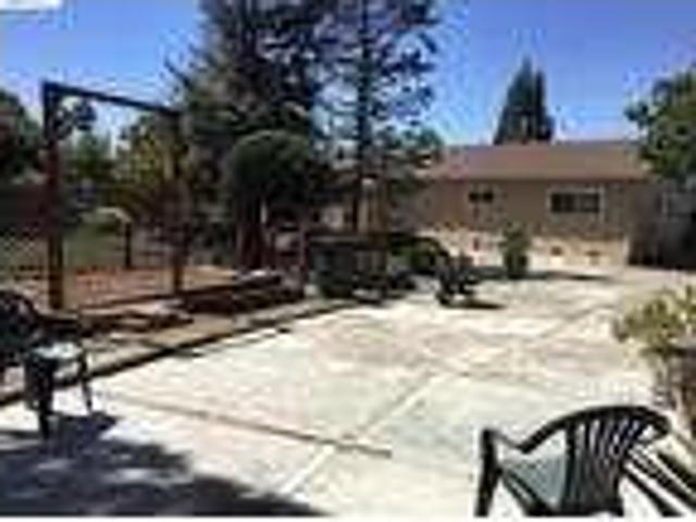 Home For Rent In Pinole, California
